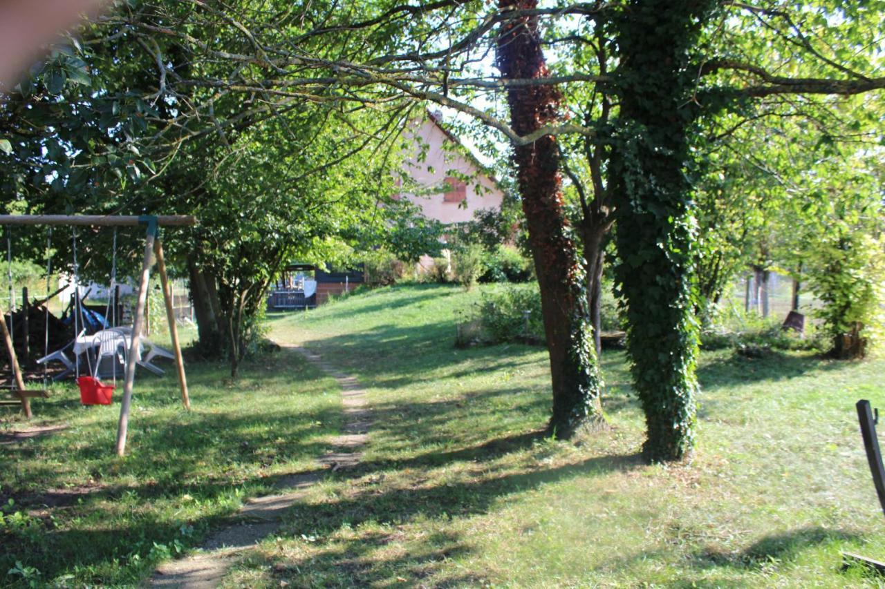 Gites Riviere Et Colline Niedermodern Kültér fotó